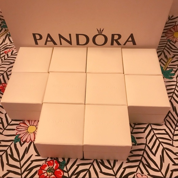 Pandora Gift Box - Picture 2 of 3